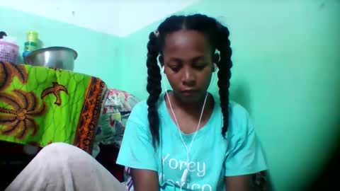 Snapshot of sandra1253099 chatting on November 30, 2025, 6:34 pm sandra1253099 online show from November 30, 2025, 6:34 pm