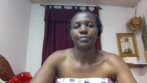 Snapshot of sandra_milly chatting on May 11, 2026, 4:04 pm sandra online show from May 11, 2026, 4:04 pm
