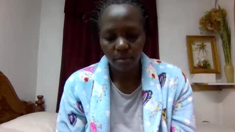 Snapshot of sandra_milly chatting on May 22, 2026, 3:02 am sandra online show from May 22, 2026, 3:02 am