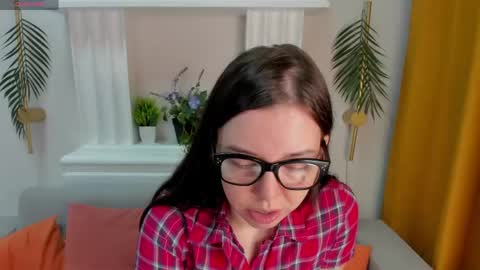Sandra online show from June 5, 2026, 1:12 am