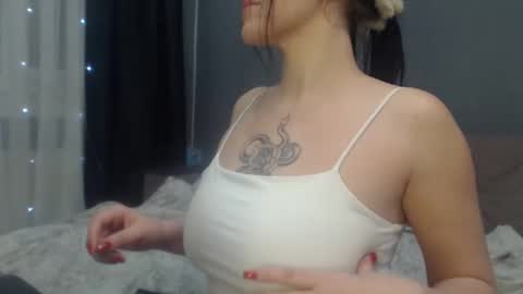 sandra_smith3007 online show from February 3, 2026, 3:39 pm