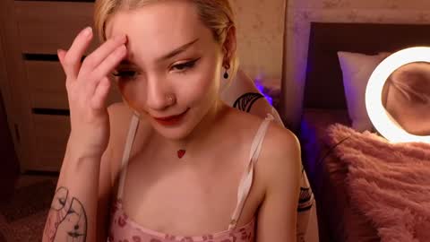 Snapshot of sandraboyl chatting on January 5, 2025, 7:07 am Sandy online show from January 5, 2025, 7:07 am