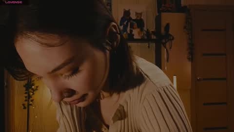 Sandy  online show from February 4, 2026, 2:39 am