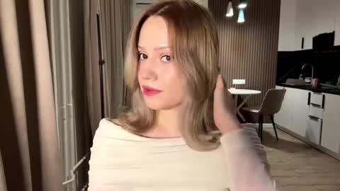 Sandra online show from November 22, 2025, 4:50 pm