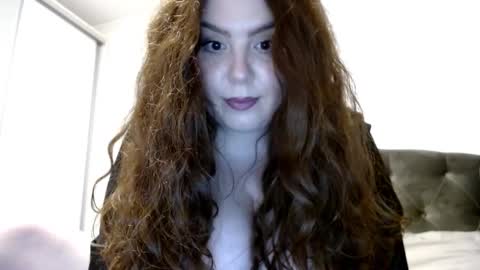 Sandra online show from February 18, 2025, 4:37 pm