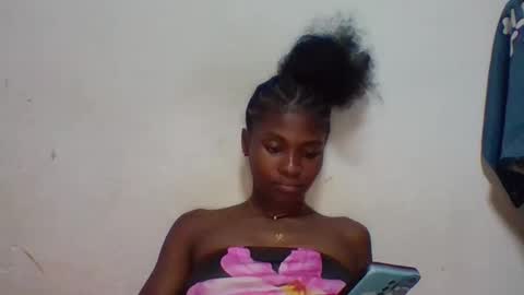 sandricaaa online show from February 15, 2026, 7:51 am