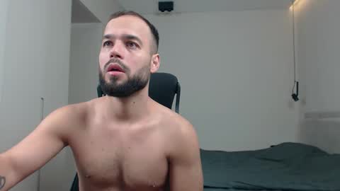 DeAlex online show from November 26, 2025, 10:49 am