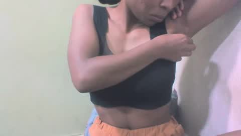 Snapshot of sandy735579 chatting on February 15, 2026, 4:09 am sandy735579 online show from February 15, 2026, 4:09 am