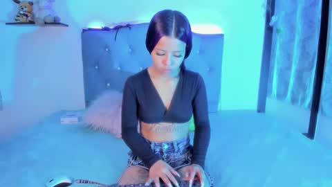 Snapshot of sandy_ass_69_ chatting on February 11, 2026, 9:42 pm Sandy online show from February 11, 2026, 9:42 pm