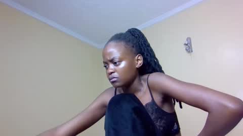 sandy online show from October 29, 2025, 1:52 am