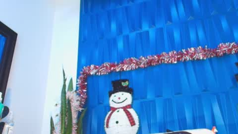 Sandy Rose online show from December 7, 2024, 3:52 pm