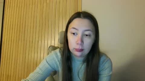 sanita_xi online show from December 21, 2025, 7:15 am