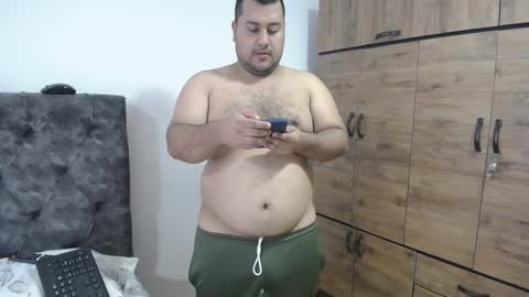 Snapshot of santi_hothot chatting on September 29, 2025, 7:30 pm Santiago online show from September 29, 2025, 7:30 pm