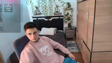 santi_ss online show from April 26, 2026, 3:21 pm