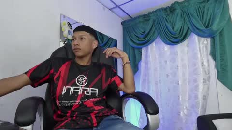 Thiago online show from March 11, 2025, 2:54 am