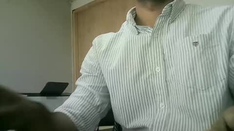 Snapshot of santiagooficial18 chatting on January 7, 2025, 6:03 pm Santiago online show from January 7, 2025, 6:03 pm