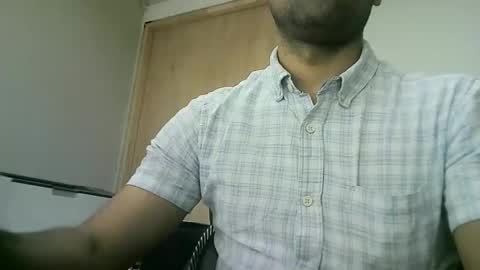 Snapshot of santiagooficial18 chatting on January 15, 2025, 9:09 pm Santiago online show from January 15, 2025, 9:09 pm