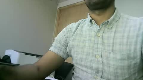 Snapshot of santiagooficial18 chatting on January 23, 2025, 7:18 pm Santiago online show from January 23, 2025, 7:18 pm