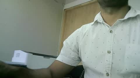 Snapshot of santiagooficial18 chatting on January 28, 2025, 5:56 pm Santiago online show from January 28, 2025, 5:56 pm