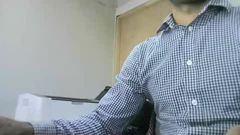 Snapshot of santiagooficial18 chatting on February 20, 2025, 8:03 pm Santiago online show from February 20, 2025, 8:03 pm