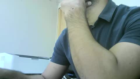 Snapshot of santiagooficial18 chatting on February 28, 2025, 3:26 pm Santiago online show from February 28, 2025, 3:26 pm