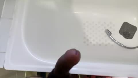 Snapshot of santiagooficial18 chatting on February 8, 2026, 4:54 pm Santiago online show from February 8, 2026, 4:54 pm