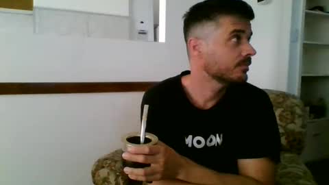 Nalguitas online show from December 1, 2024, 9:59 pm
