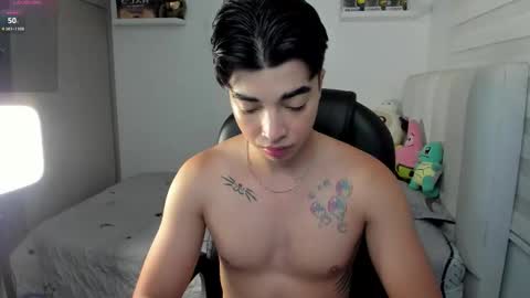 Mr. Santiago online show from November 23, 2025, 1:22 pm