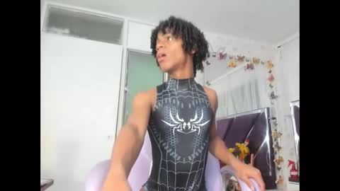 santy online show from November 23, 2025, 3:17 am