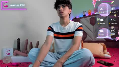 Snapshot of santy_carrington chatting on September 27, 2025, 11:59 am Santiago Carrington online show from September 27, 2025, 11:59 am