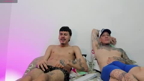 santy_of1 online show from June 4, 2026, 3:18 pm