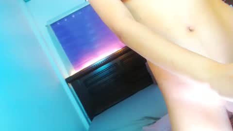 sanya online show from December 19, 2024, 11:03 pm