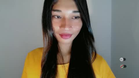sanya_morenaxx online show from April 10, 2026, 3:45 am