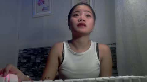 Snapshot of sapphire_amora chatting on October 13, 2025, 1:11 pm sapphire_amora online show from October 13, 2025, 1:11 pm