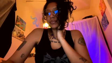 sapphire online show from January 4, 2025, 2:46 am