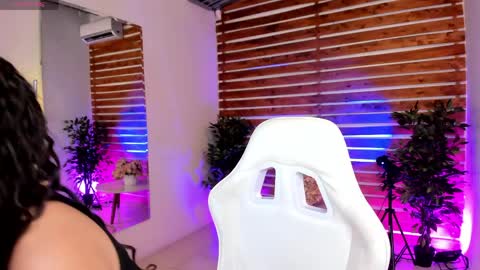 Valerin online show from April 8, 2026, 2:00 am