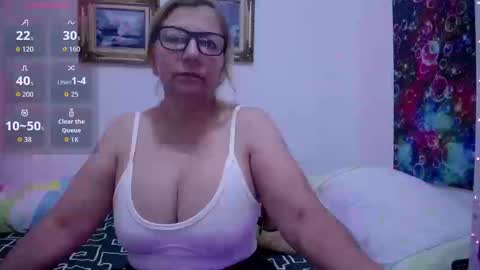 sara online show from September 17, 2025, 1:24 pm