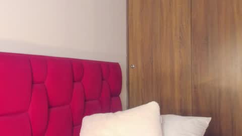 Sara online show from February 13, 2025, 2:09 pm