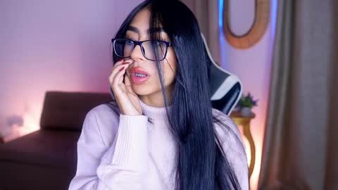 Sara  online show from December 20, 2024, 1:00 pm