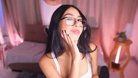 Sara  online show from January 25, 2025, 12:47 pm