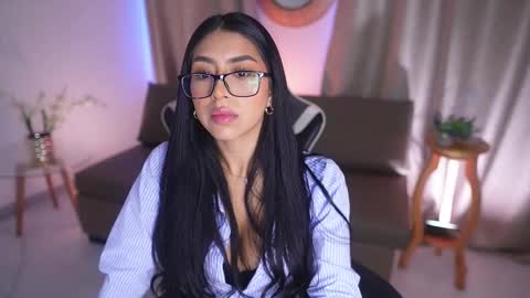 Sara  online show from February 19, 2025, 12:44 pm