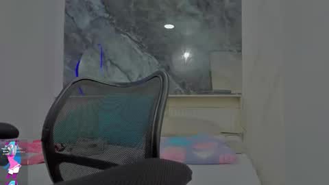 Snapshot of sara_allenx chatting on November 30, 2025, 7:29 pm sara allenx online show from November 30, 2025, 7:29 pm