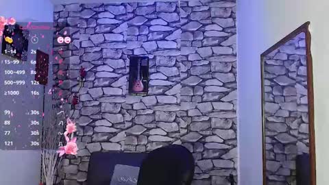 Sara  online show from February 6, 2025, 7:13 am