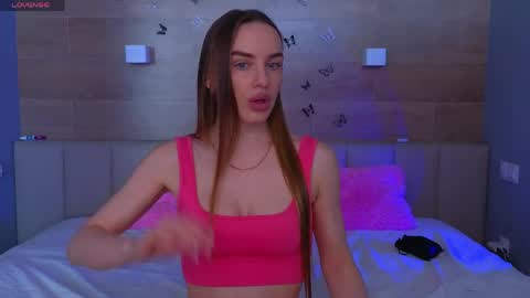 Sara online show from April 20, 2026, 5:43 am