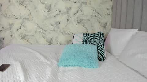 sara online show from December 4, 2024, 3:43 pm