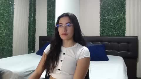 Sara online show from April 20, 2026, 12:19 pm