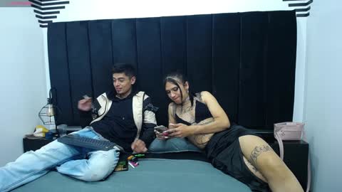 Sara HooT  online show from January 25, 2025, 4:45 am