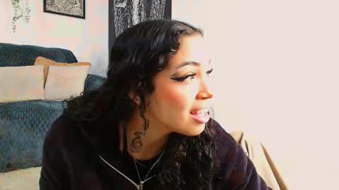 Snapshot of sara_jhonsonn chatting on December 2, 2025, 12:54 pm Sara Jhonson online show from December 2, 2025, 12:54 pm