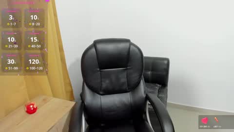 Snapshot of sara_len chatting on December 11, 2024, 9:12 pm sara_len online show from December 11, 2024, 9:12 pm
