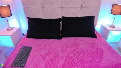 Sara  online show from February 24, 2025, 10:58 pm